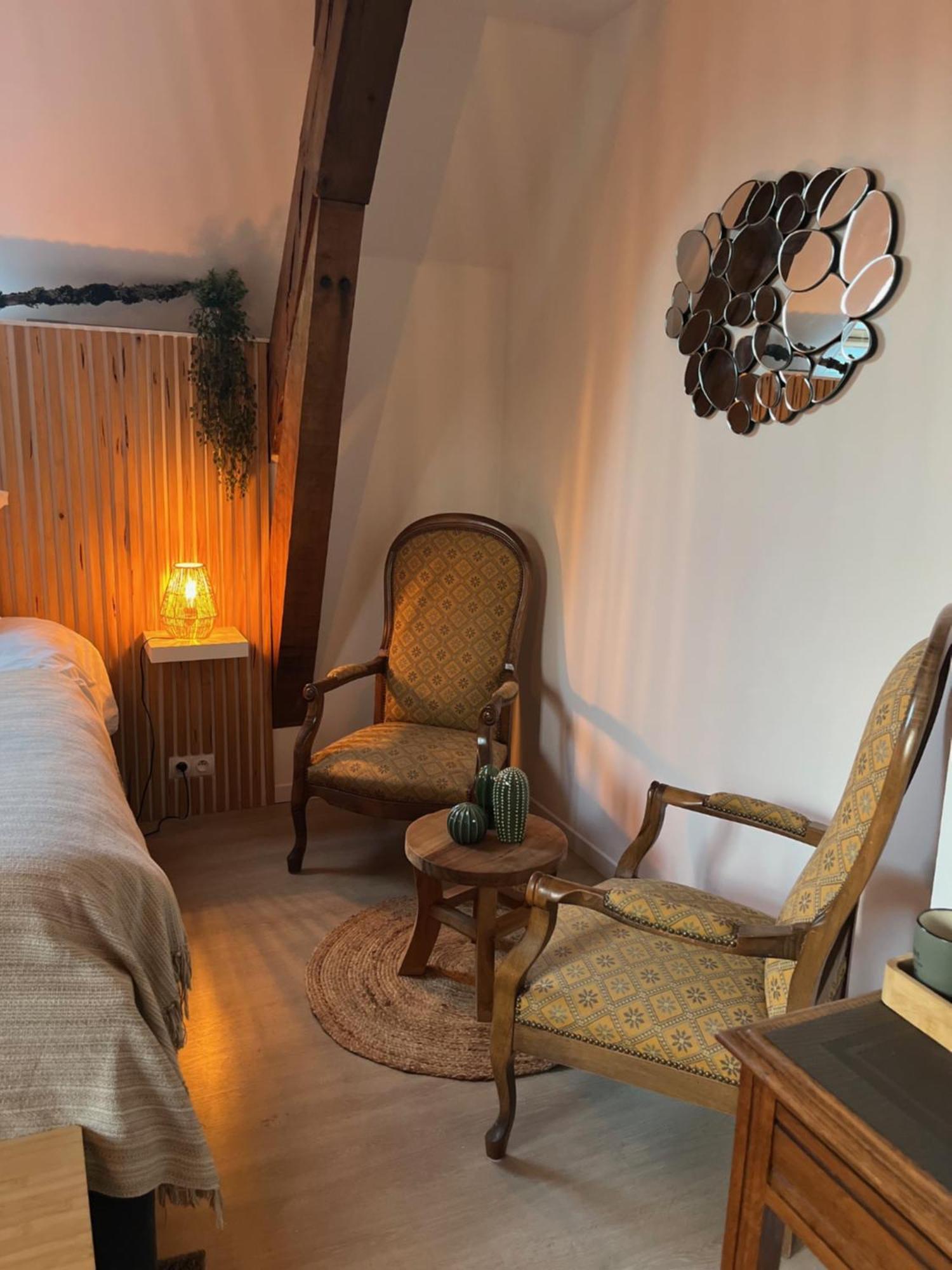 La Maison Du Chevalier Marat Ngoại thất bức ảnh